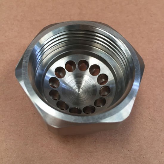Small Droplet Size Dense Fog Nozzle with Multiple Flat Fan Patterns